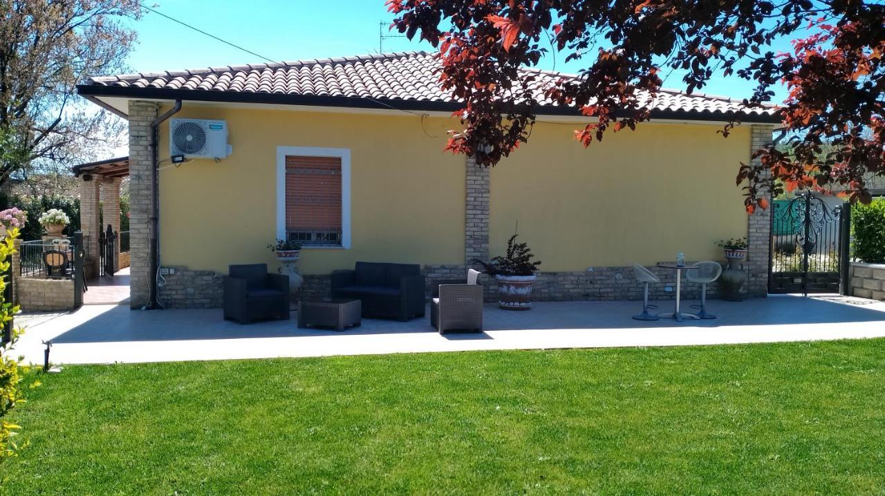 L' Acero Rosso Villa Miglianico ภายนอก รูปภาพ